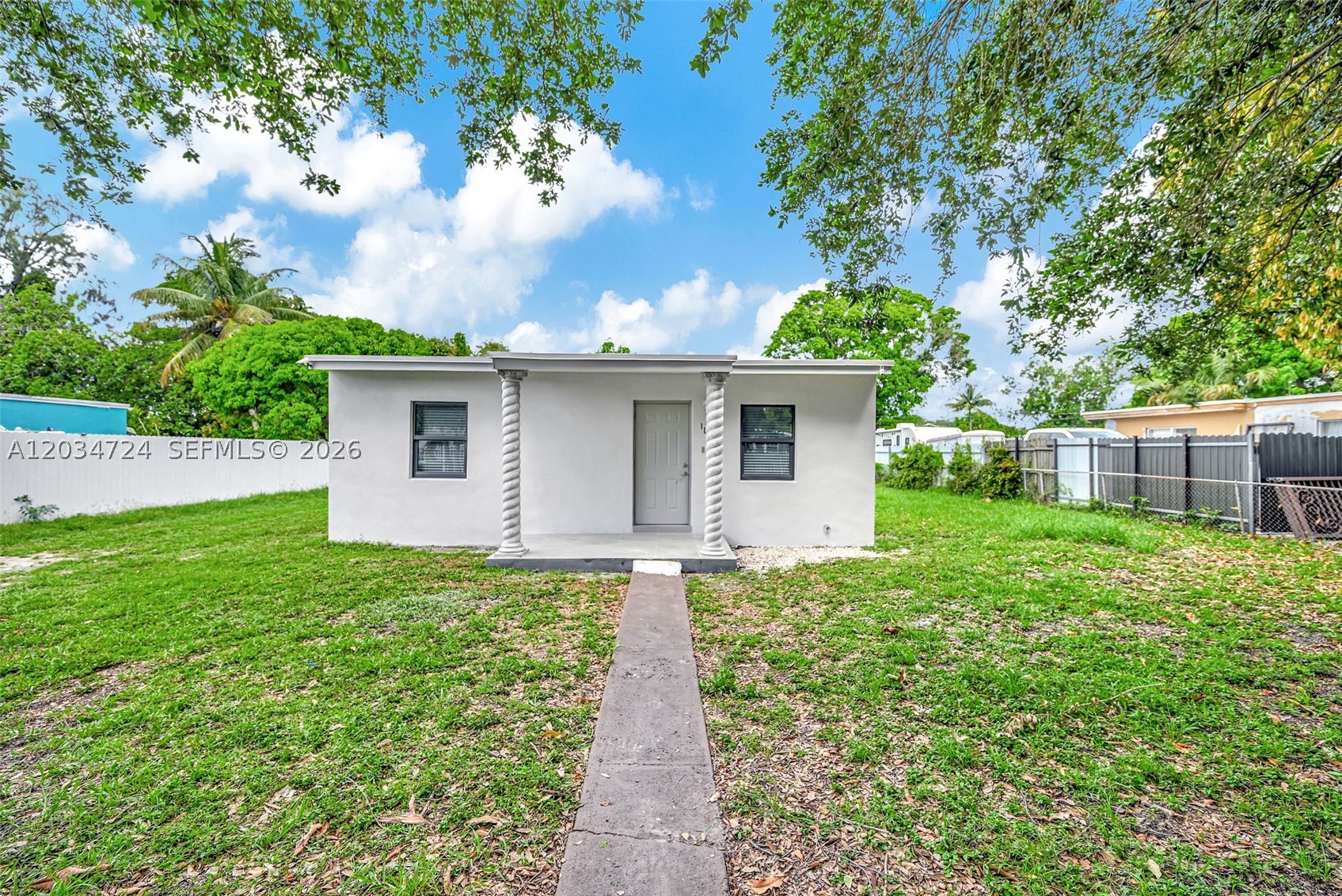 BUNCHE PARK - Residential
