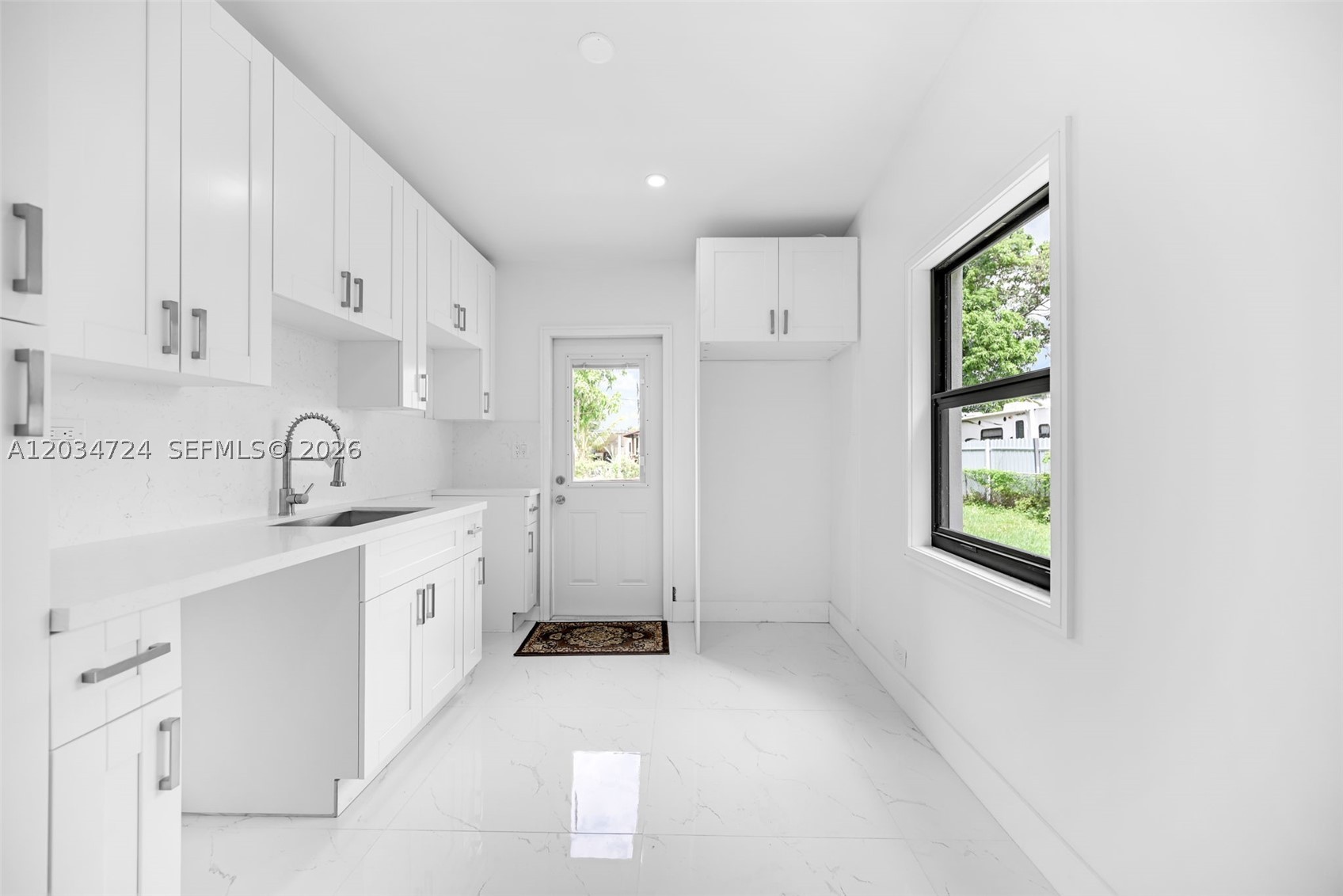 BUNCHE PARK - Residential