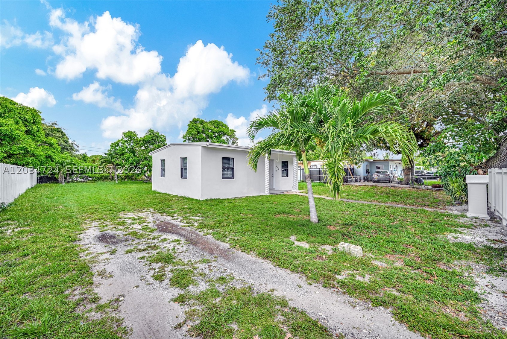 BUNCHE PARK - Residential
