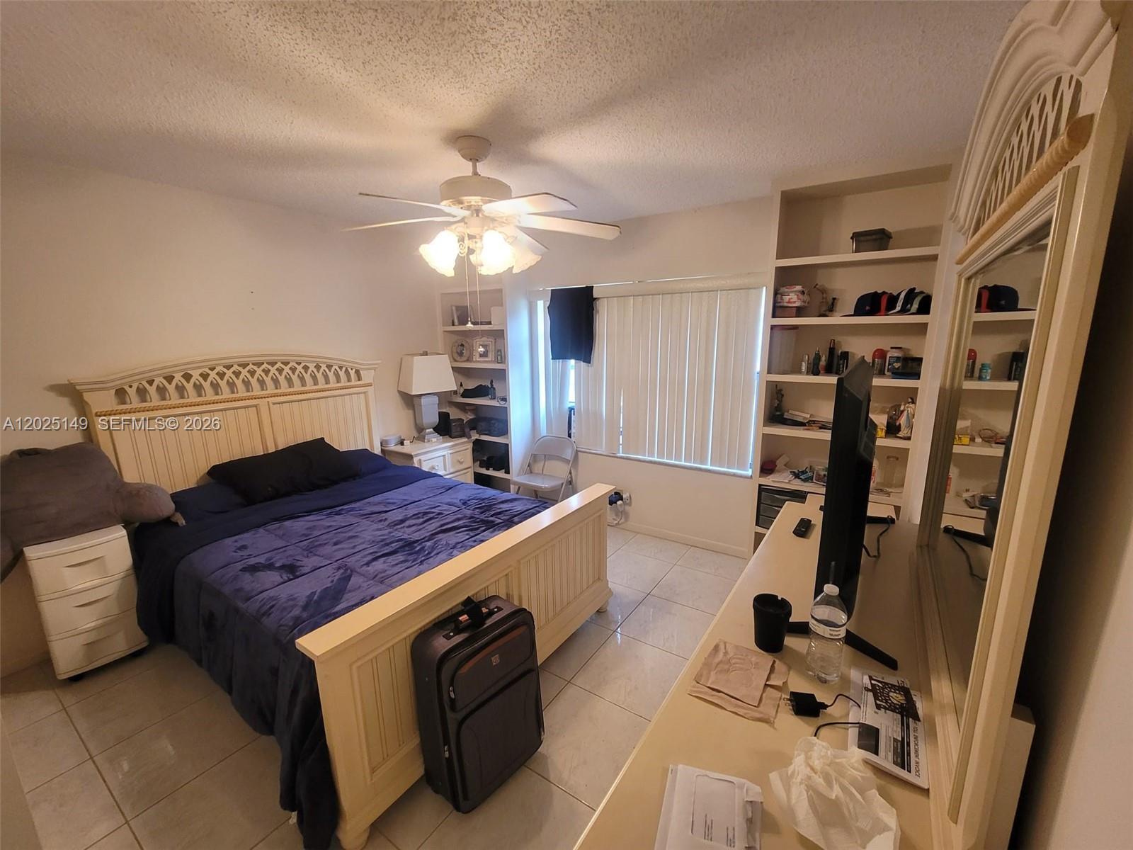 SAVANNAH'S CONDOMINIUM SE - Residential