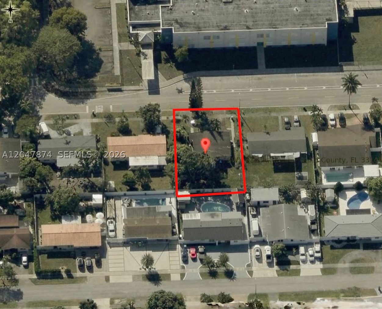 FONTAINEBLEAU GARDENS 1ST - Residential