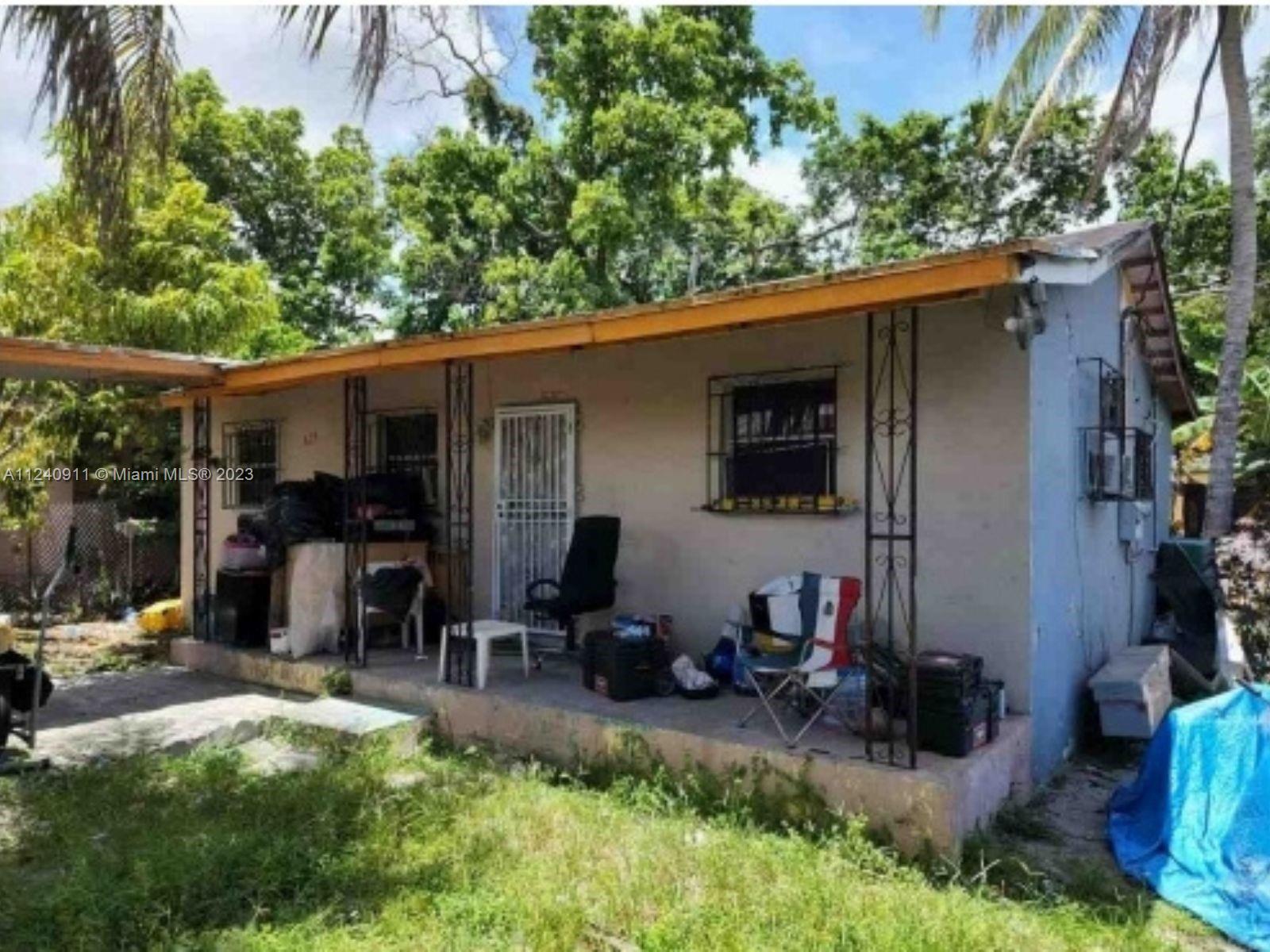WEST BISCAYNE - Residential Income