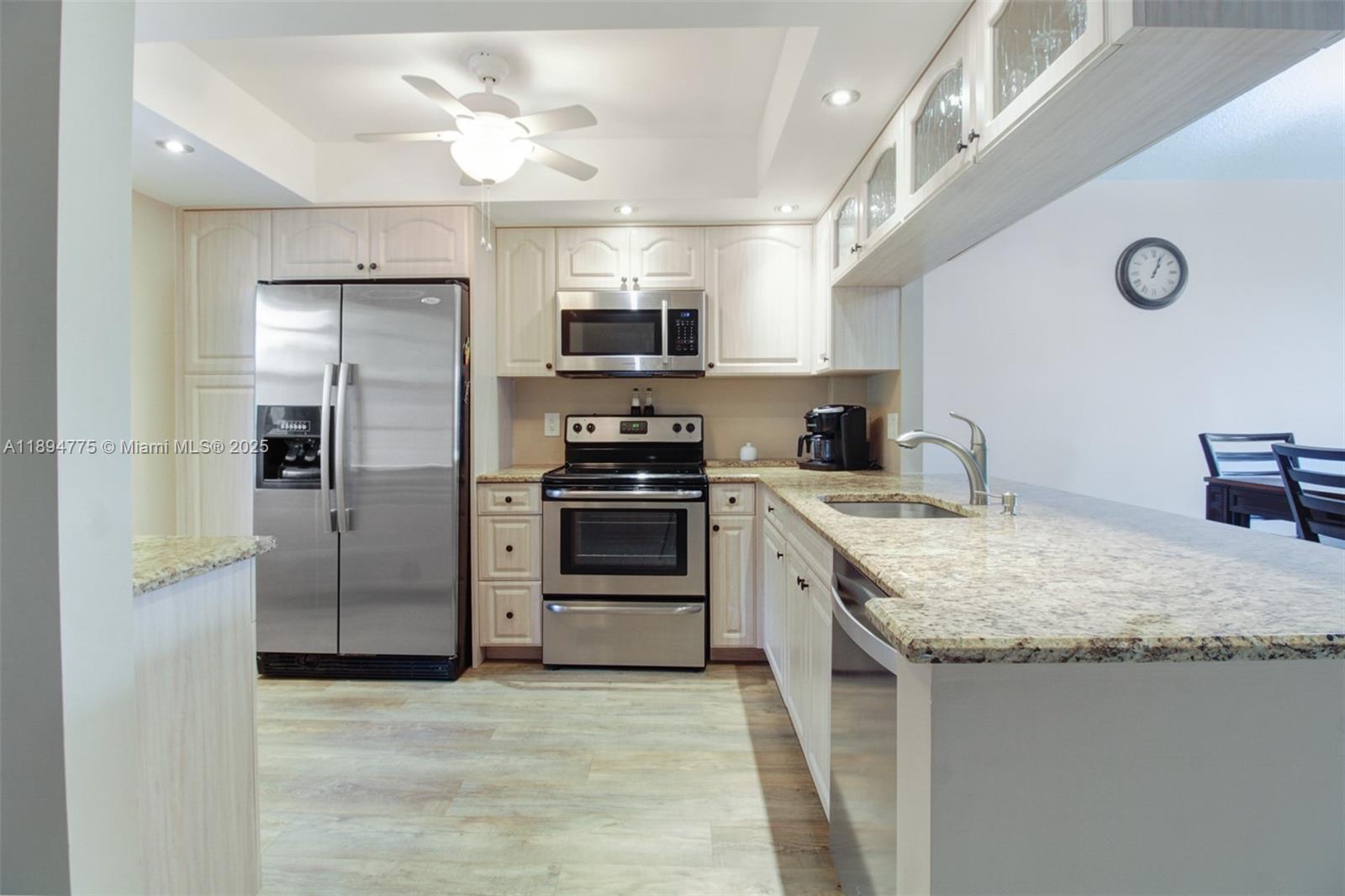 NO 60 PALM-AIRE COUNTRY C - Residential