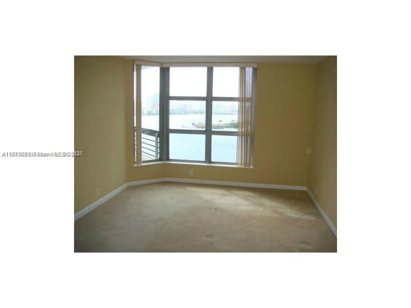 MYSTIC POINTE TOWER 600 C - Residential