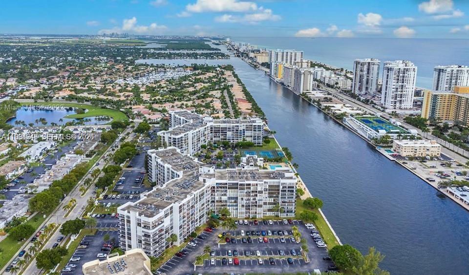 OCEANVIEW PARK CONDO - Residential