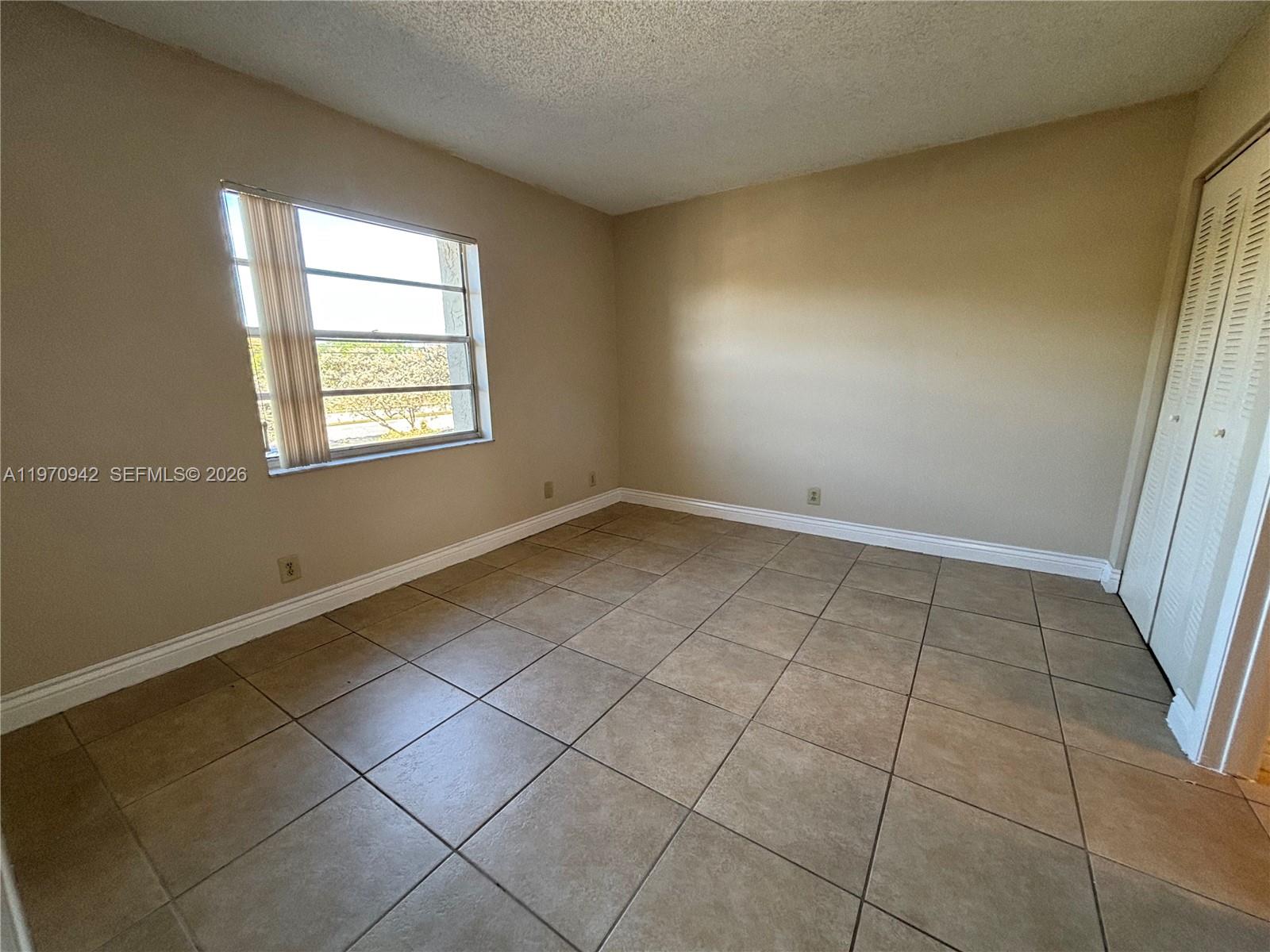 ORANGE TREE OF CORAL SPRI - Residential Lease