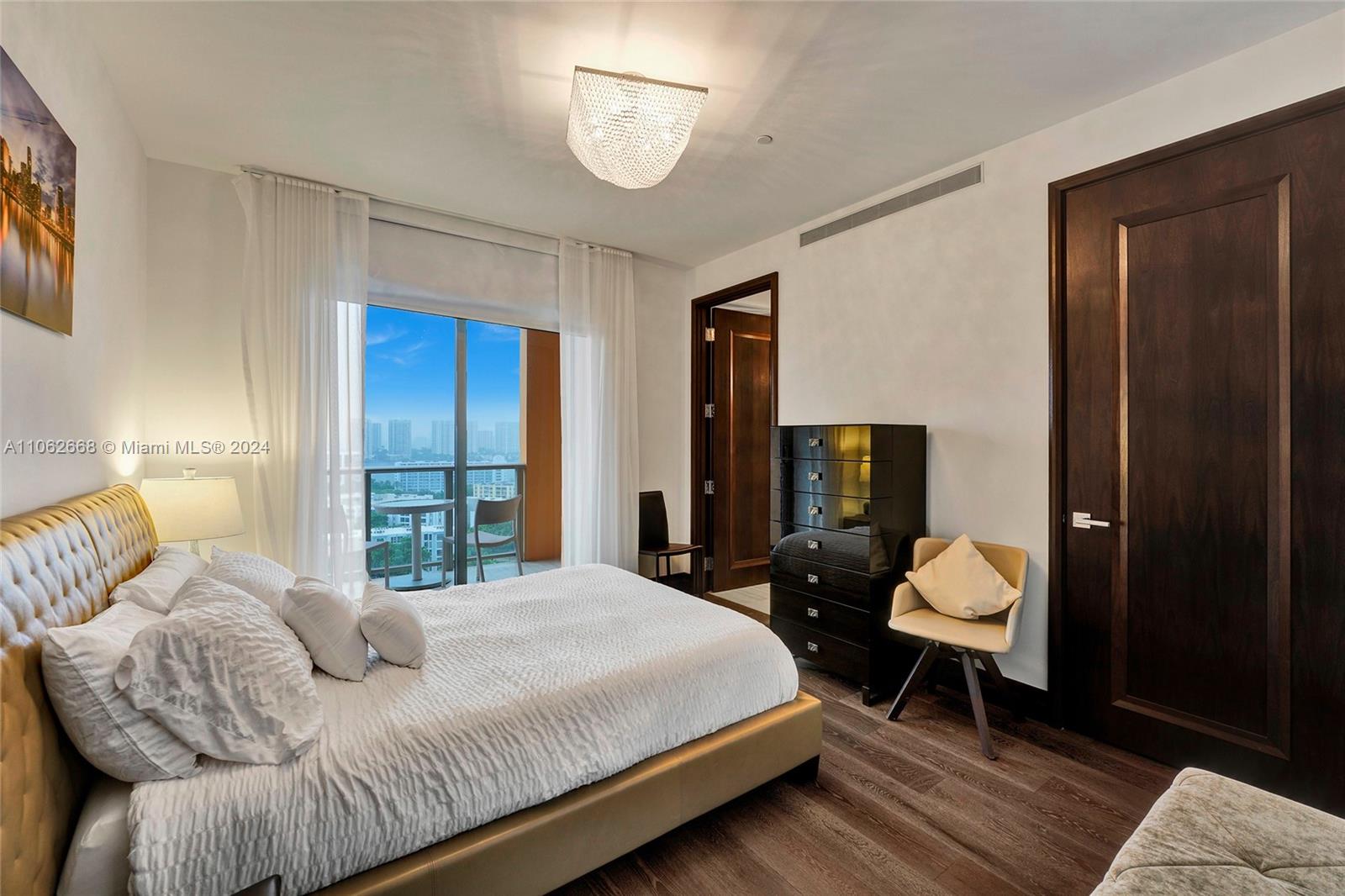 17749 COLLINS AVENUE COND - Residential