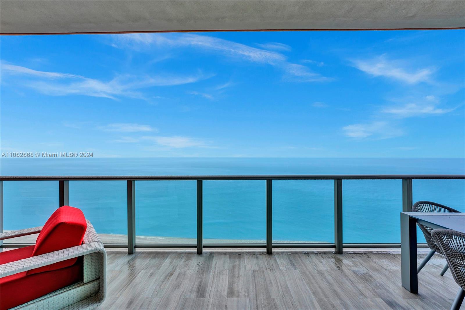 17749 COLLINS AVENUE COND - Residential