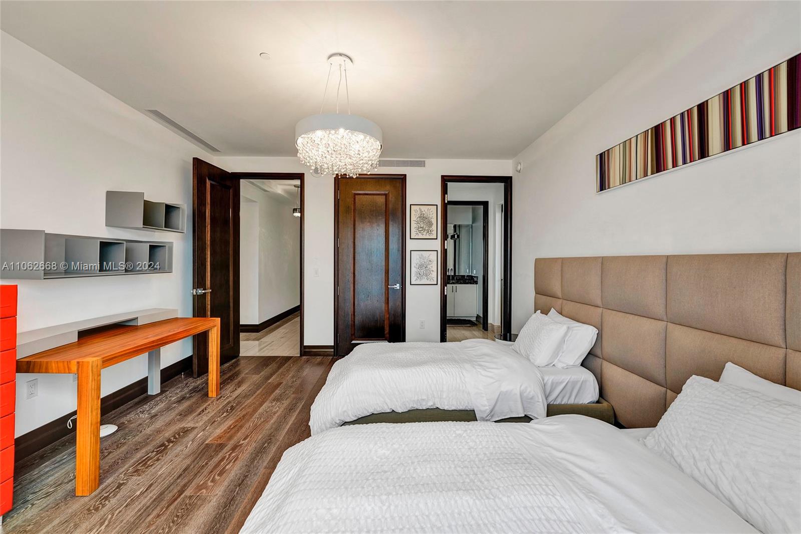 17749 COLLINS AVENUE COND - Residential