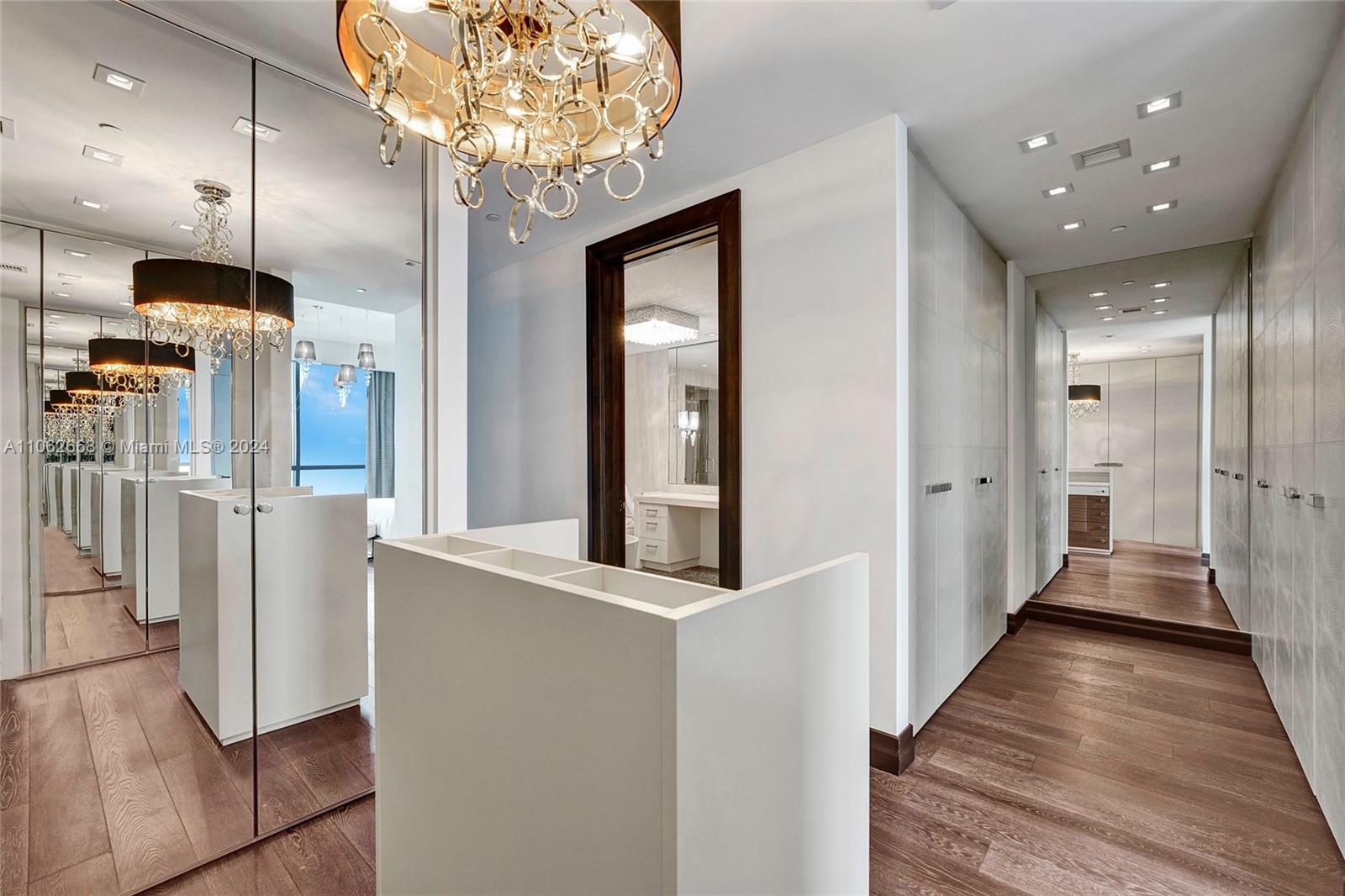 17749 COLLINS AVENUE COND - Residential