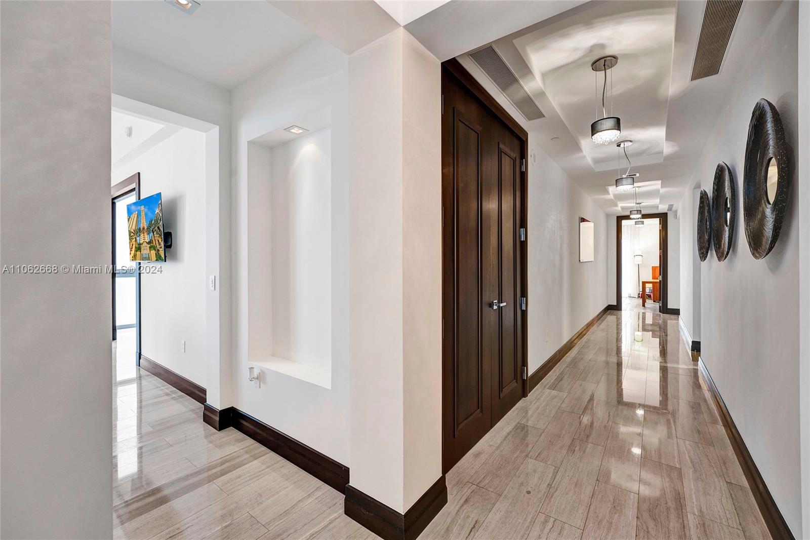 17749 COLLINS AVENUE COND - Residential