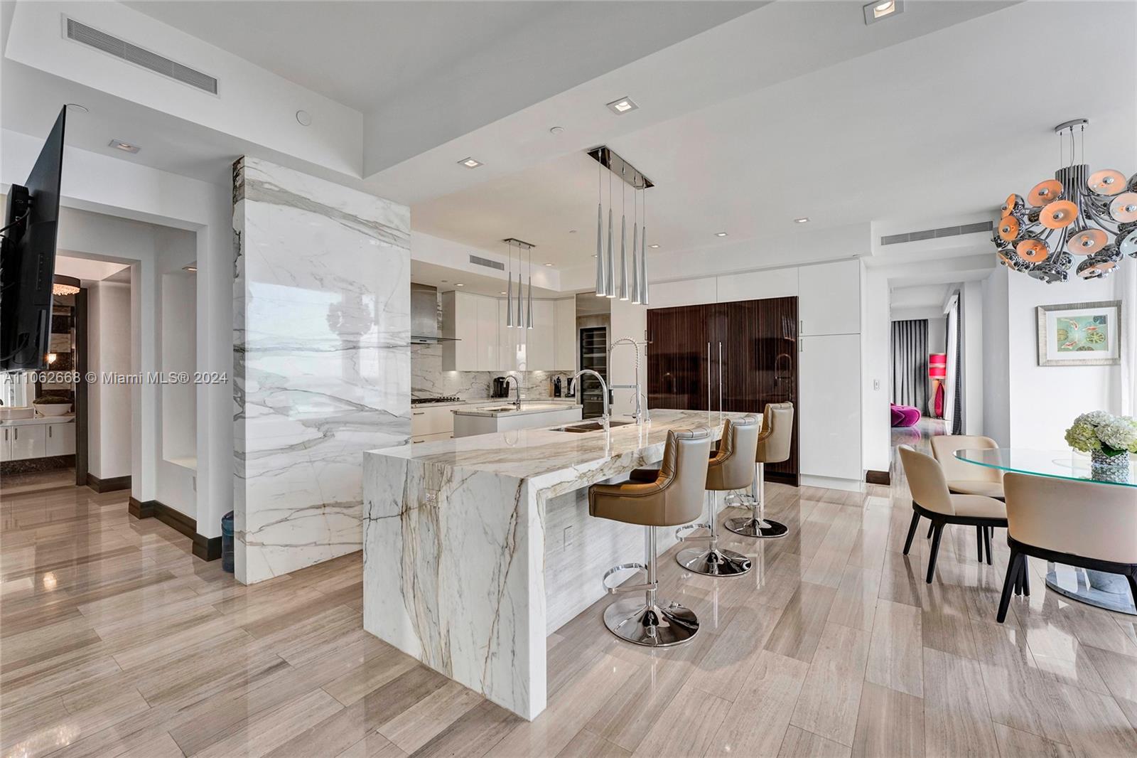 17749 COLLINS AVENUE COND - Residential