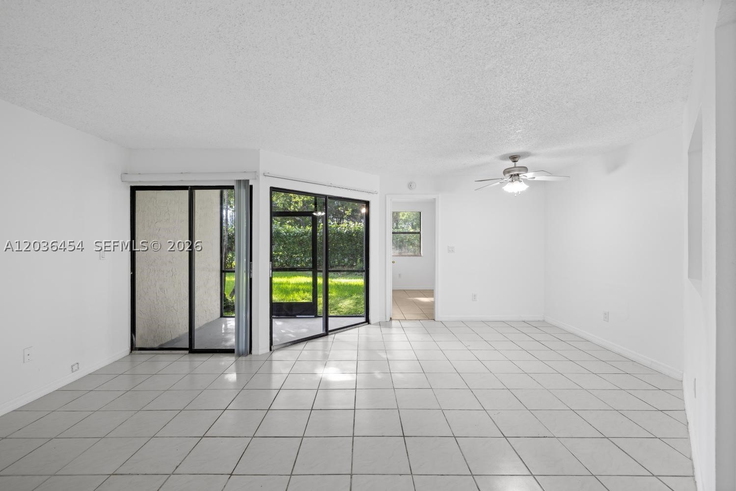 LAKESHORE CONDO I - Residential