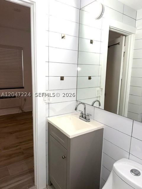LINCOLN SUB - Residential Lease