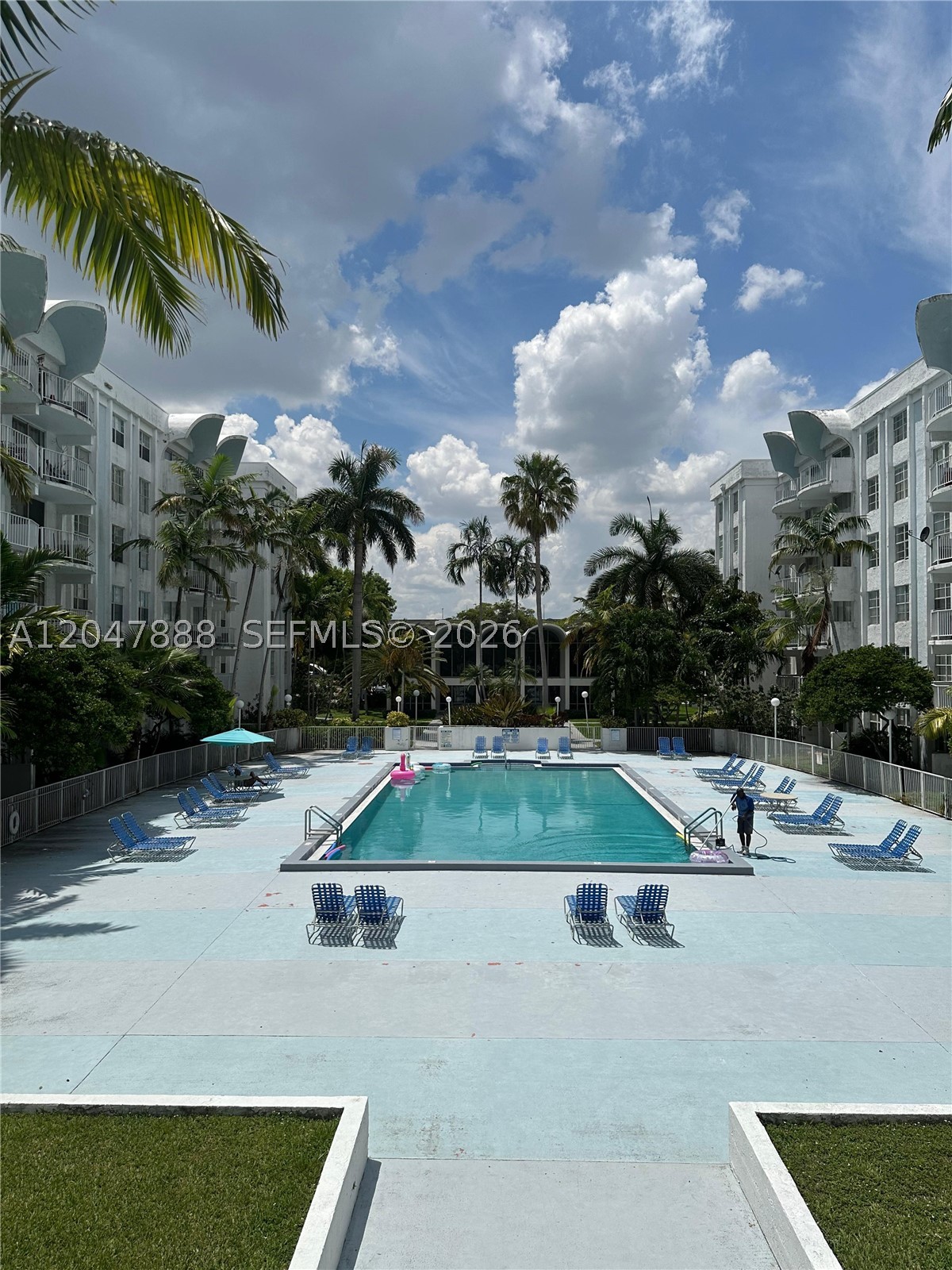 MONTECARLO CONDO - Residential Lease