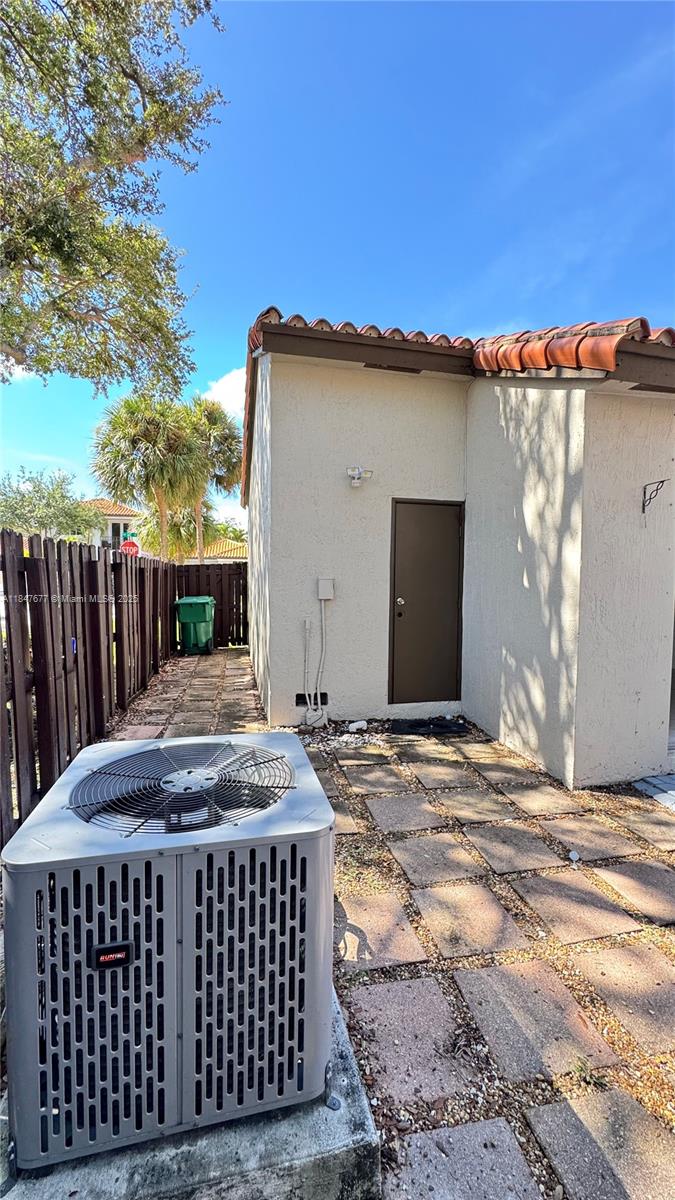 ANCHORAGE AT MIAMI LAKES - Residential Lease