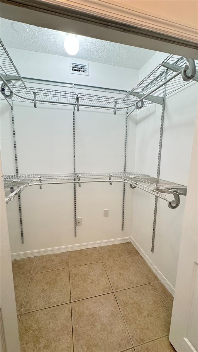 ANCHORAGE AT MIAMI LAKES - Residential Lease