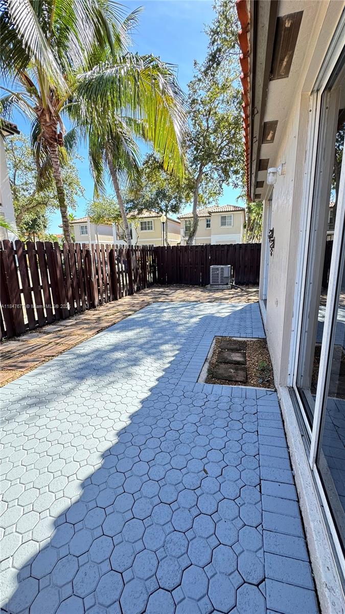 ANCHORAGE AT MIAMI LAKES - Residential Lease