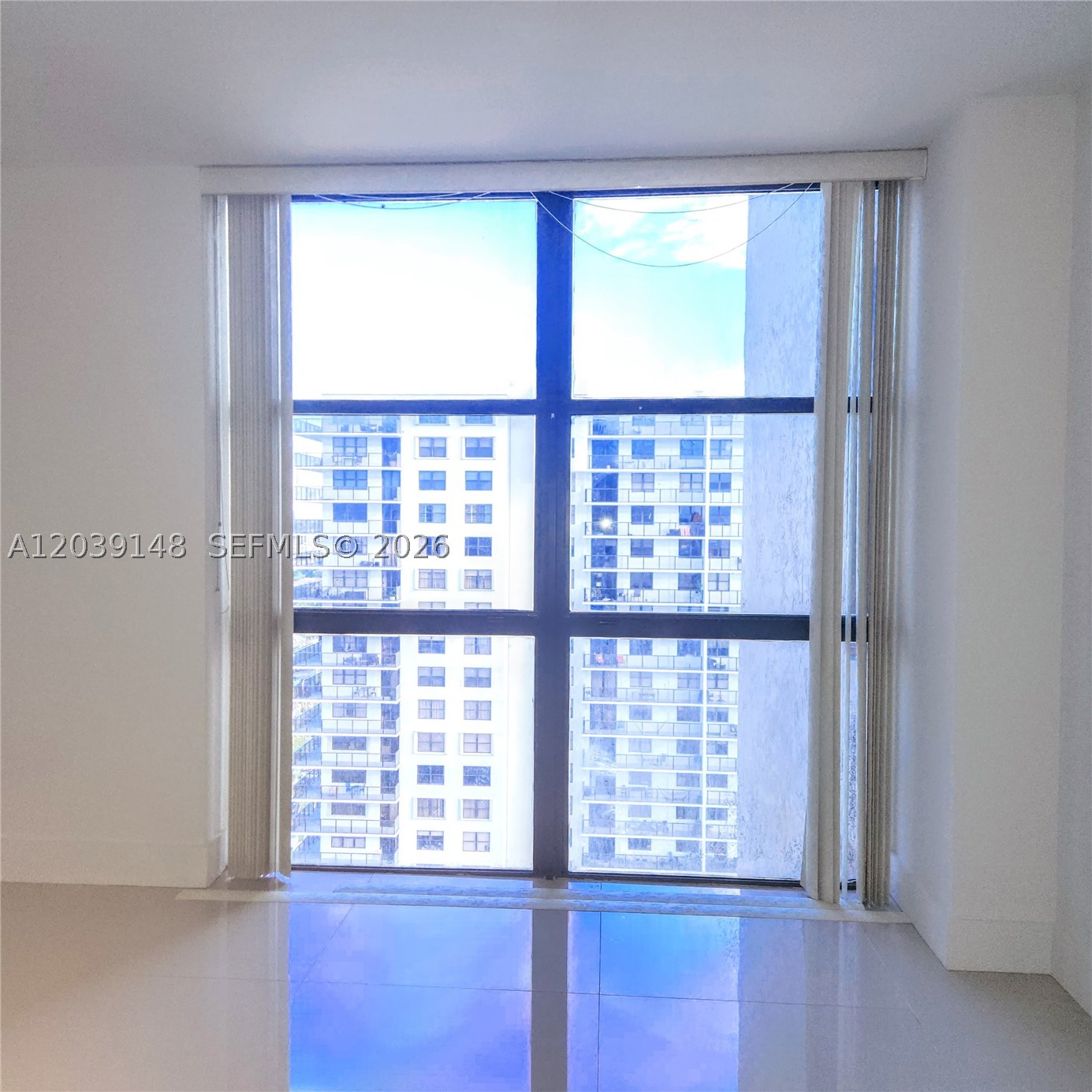 TOWER AT BISCAYNE COVE CO - Residential Lease