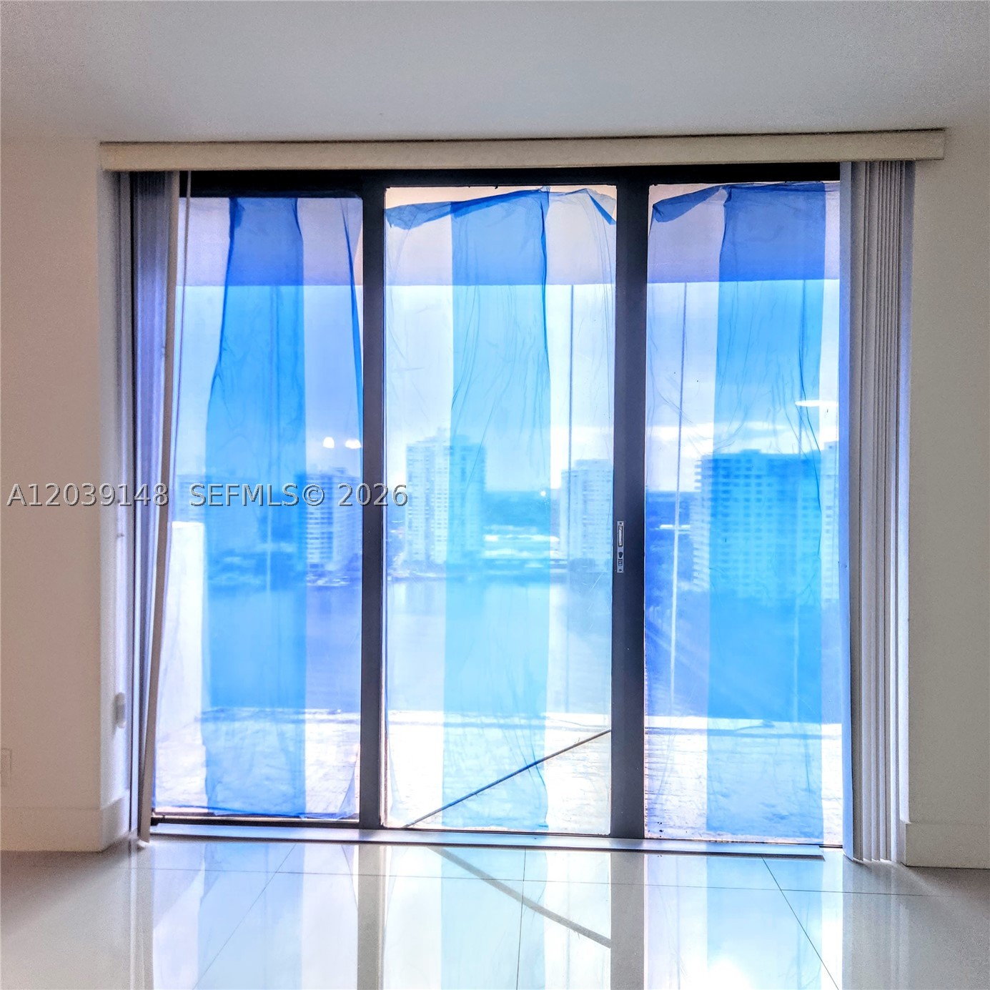TOWER AT BISCAYNE COVE CO - Residential Lease