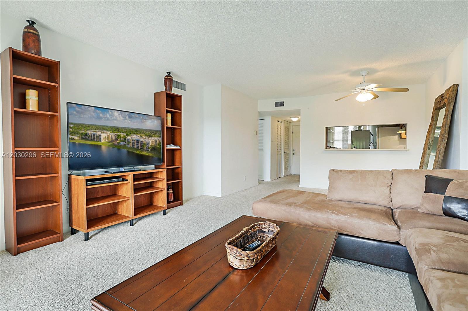 ISLES OF INVERRARY I COND - Residential