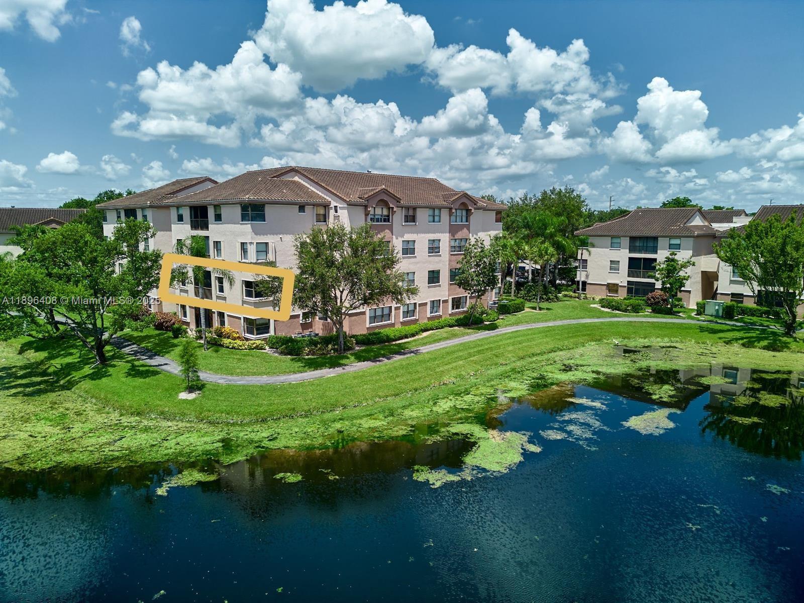 BAYPORT VILLAGE B CONDO - Residential