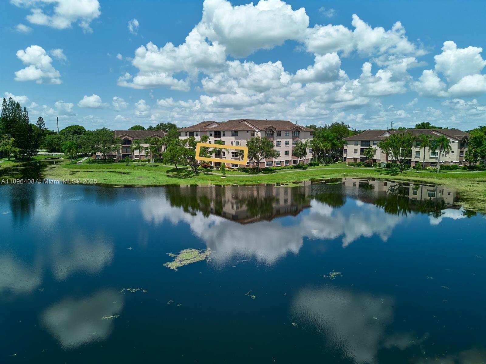 BAYPORT VILLAGE B CONDO - Residential