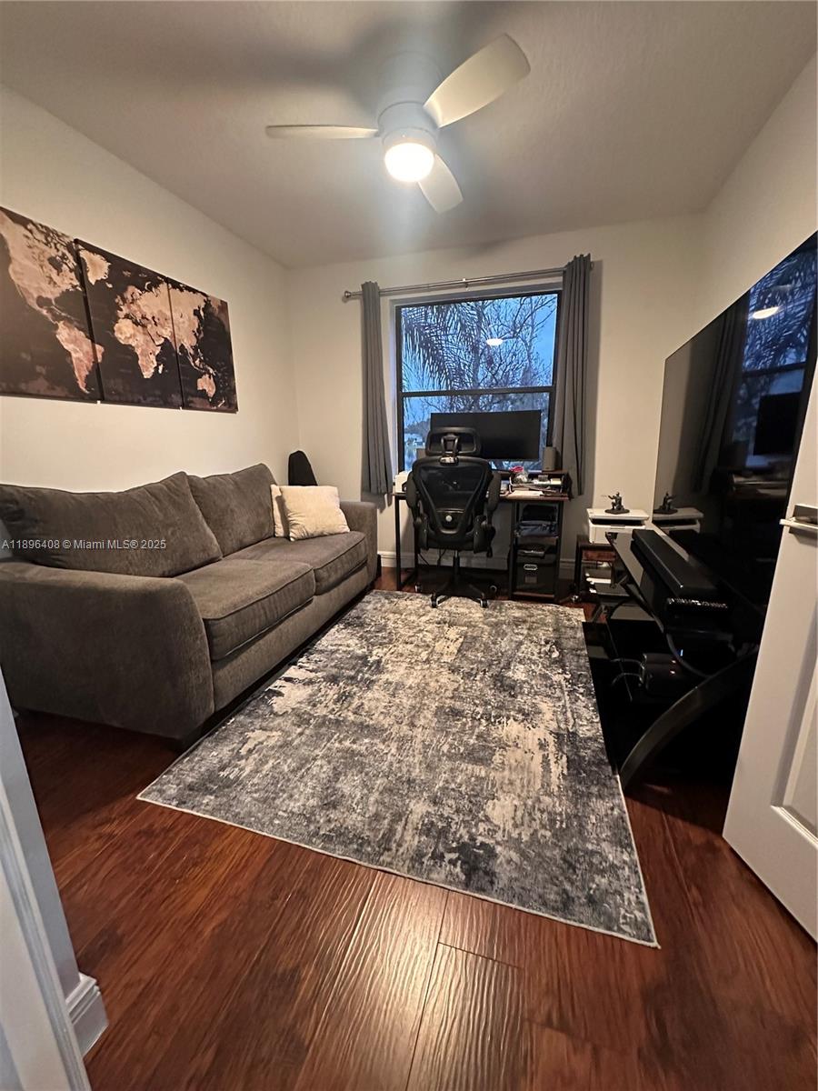 BAYPORT VILLAGE B CONDO - Residential