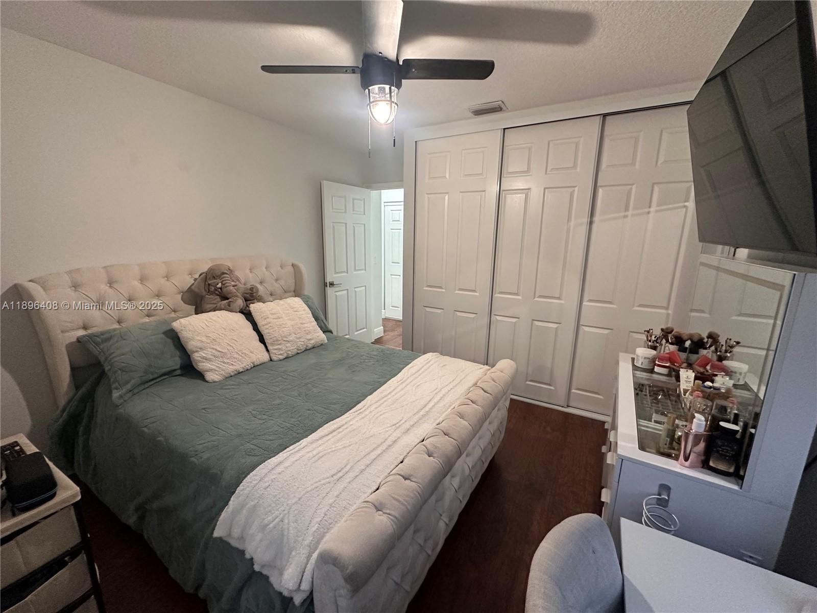 BAYPORT VILLAGE B CONDO - Residential