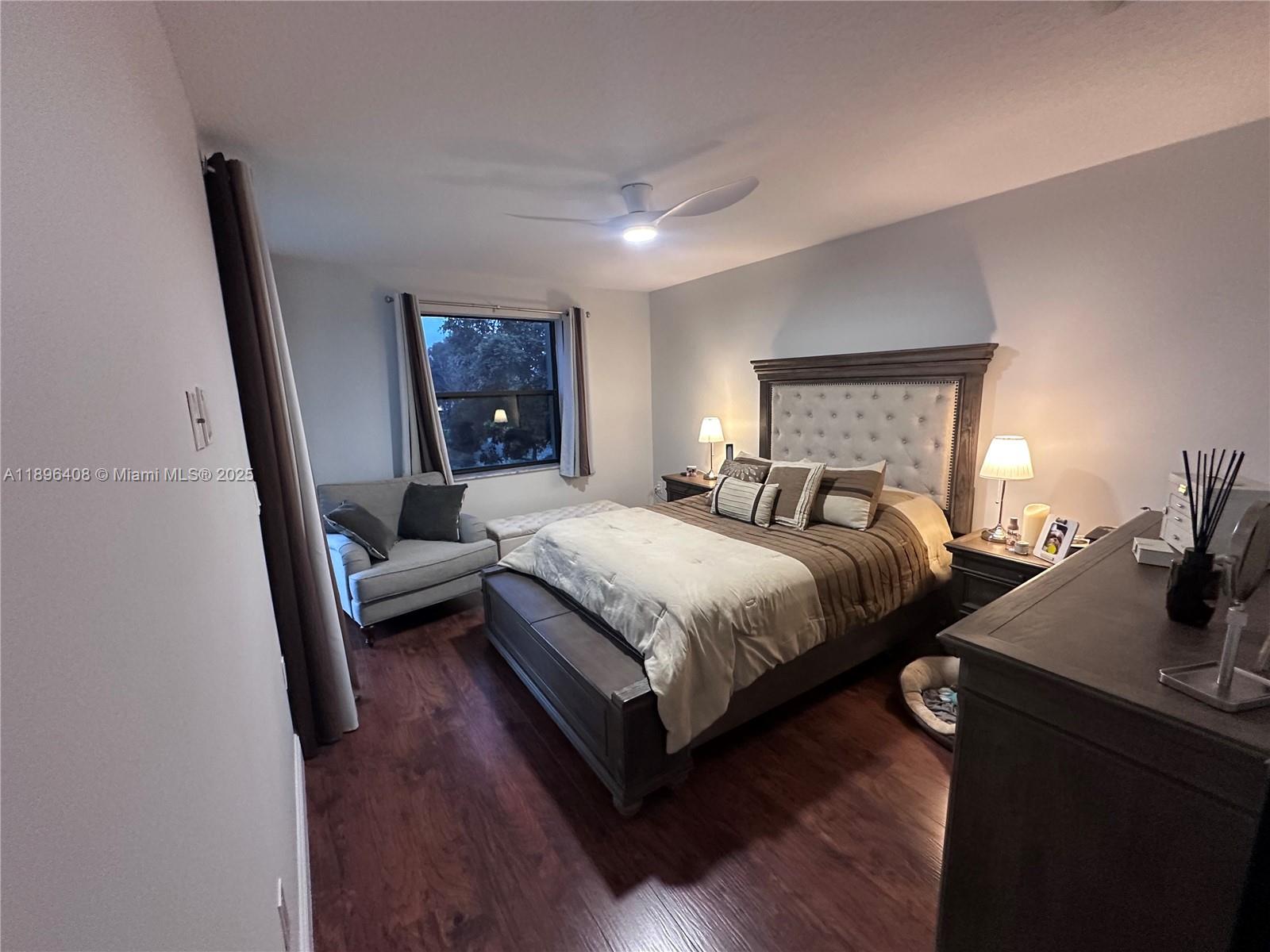 BAYPORT VILLAGE B CONDO - Residential