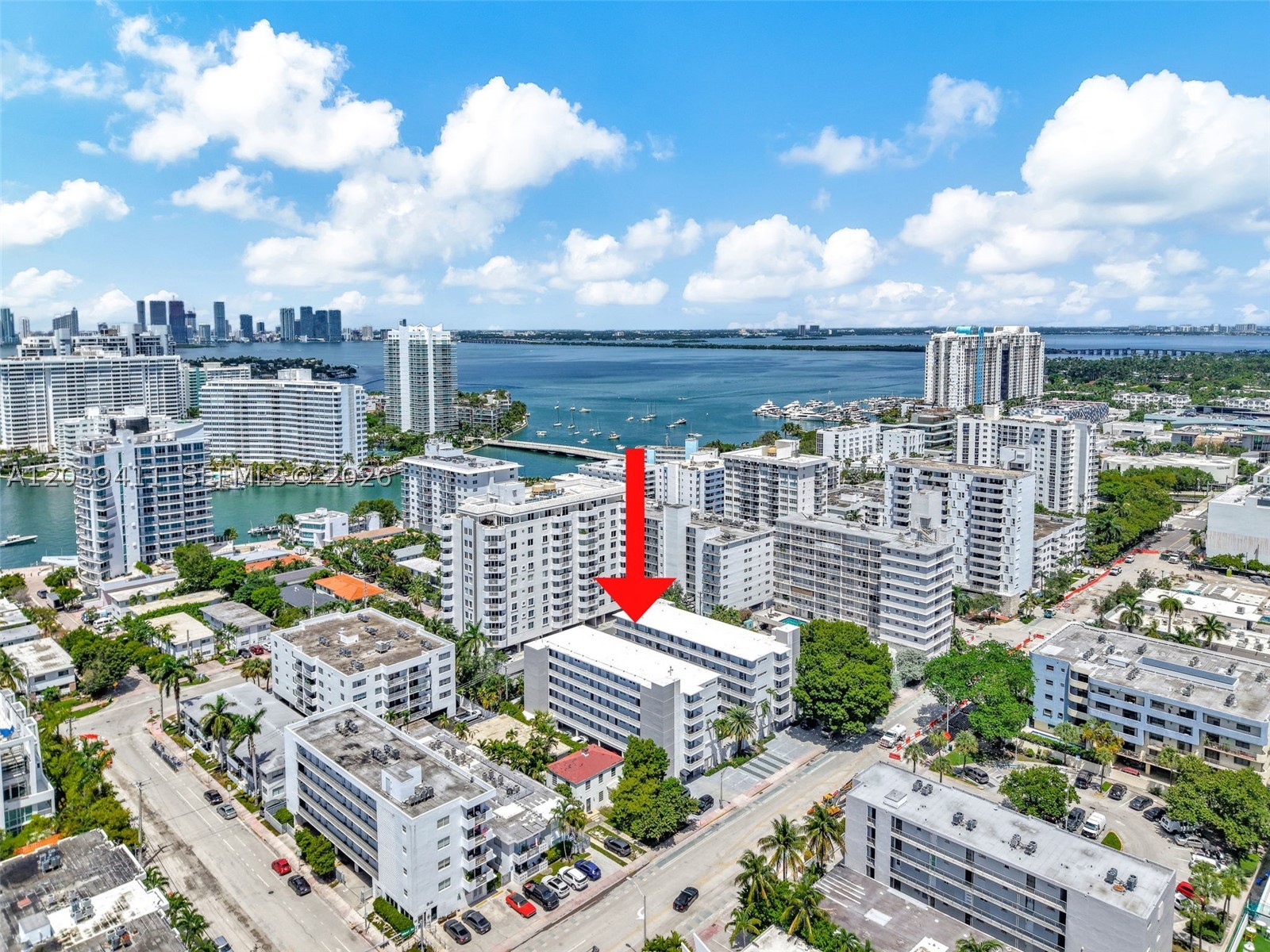 TWIN TOWERS CONDO - Residential