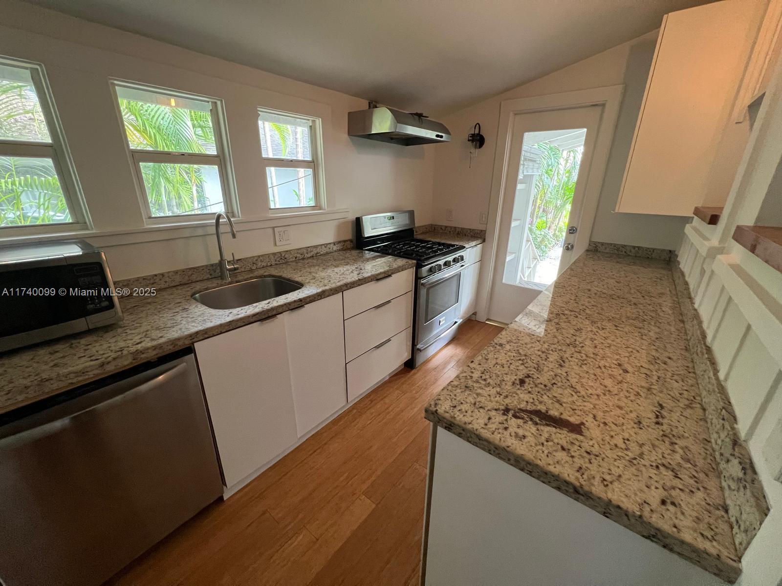 COCO GVE PK 2 AMD - Residential Lease