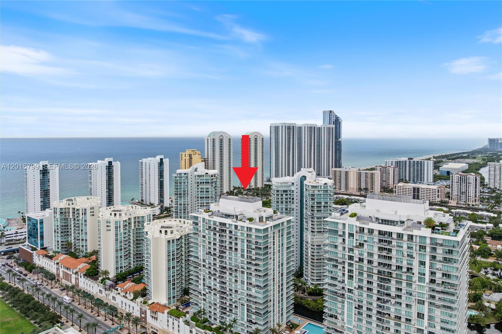 PARQUE TOWERS CONDO - Residential