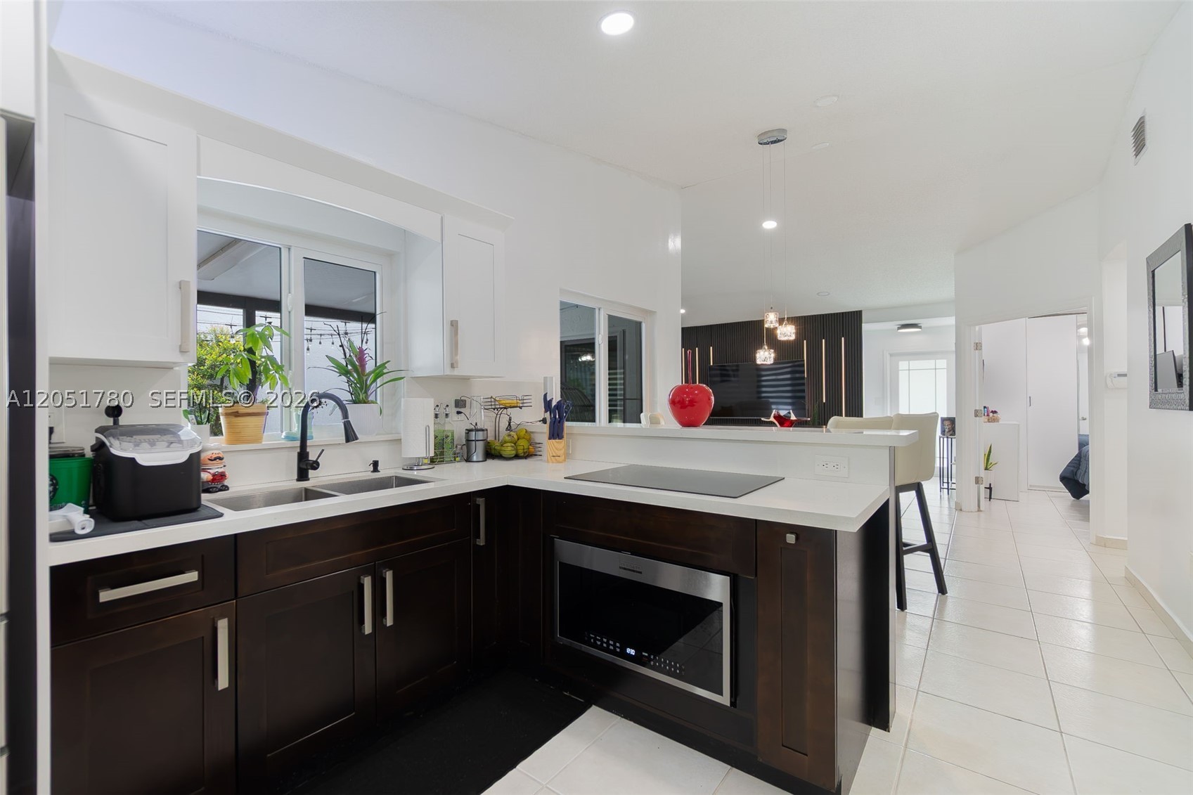 COUNTRY LAKE HOMES 1ST AD - Residential