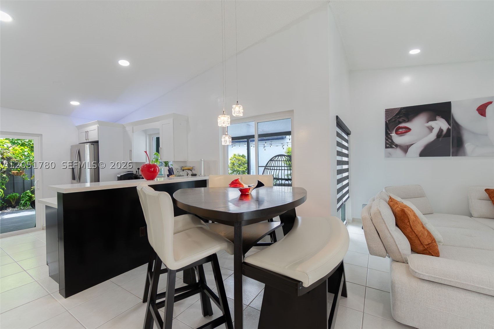 COUNTRY LAKE HOMES 1ST AD - Residential