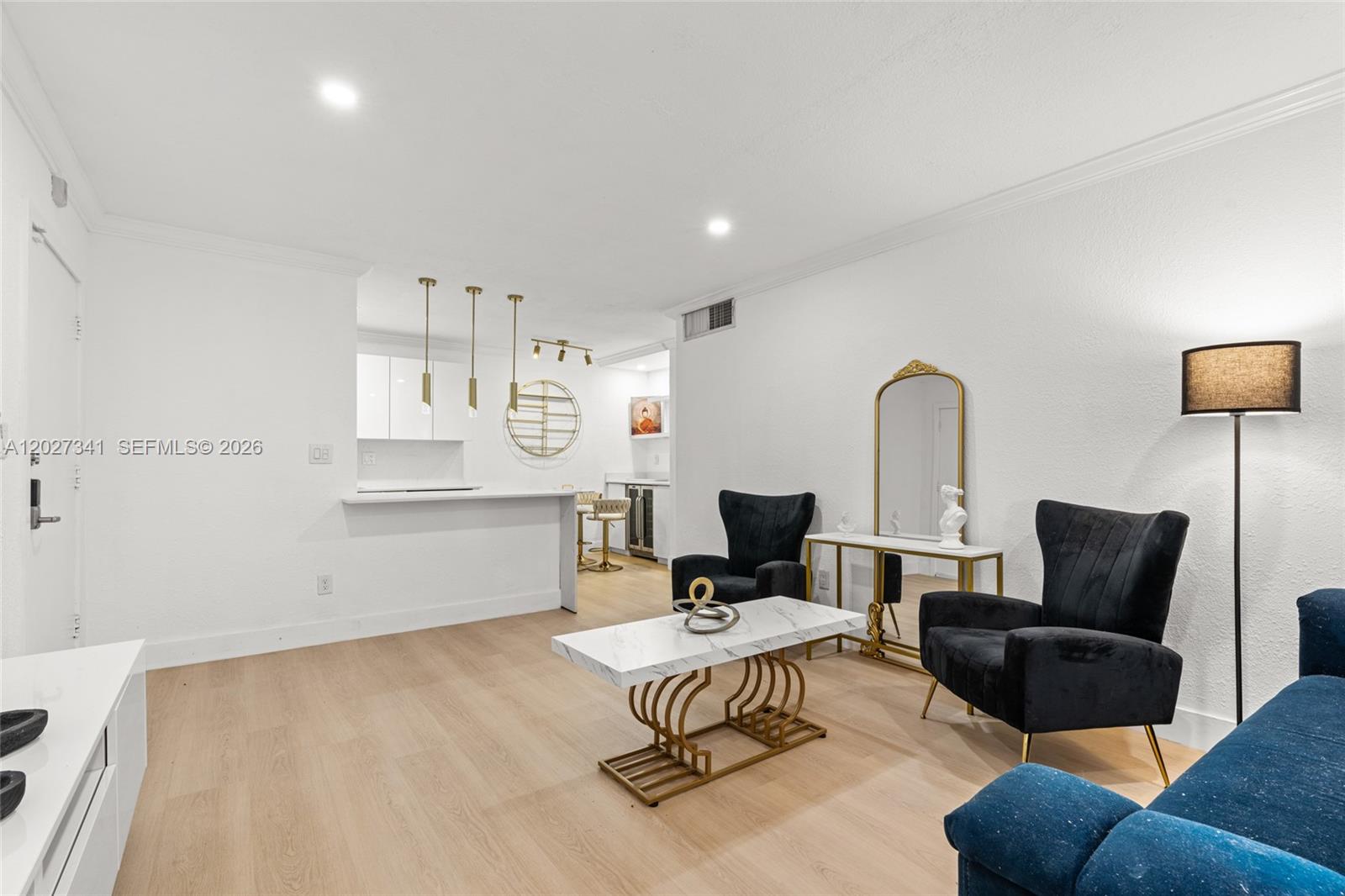 SPANISH TRACE CONDO - Residential Lease