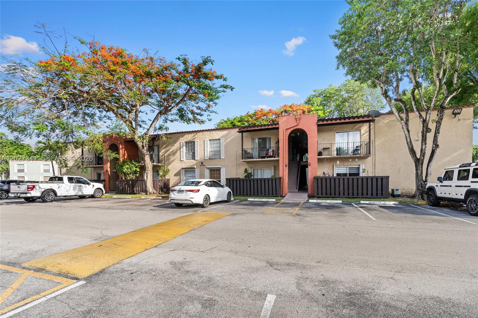 SPANISH TRACE CONDO - Residential Lease