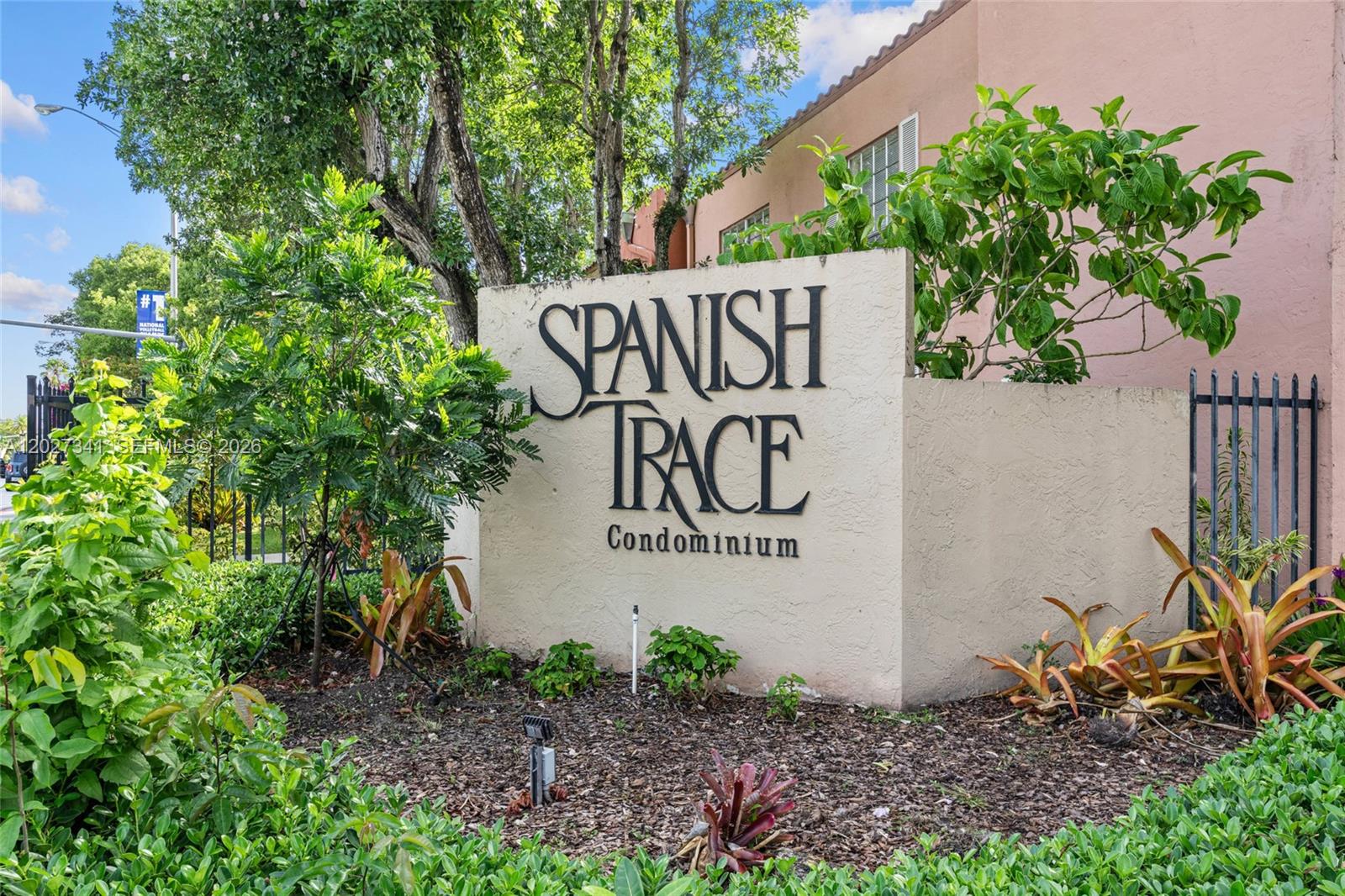 SPANISH TRACE CONDO - Residential Lease