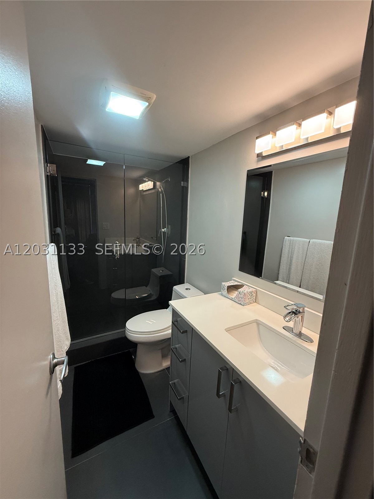 HARBOUR HOUSE - Residential Lease