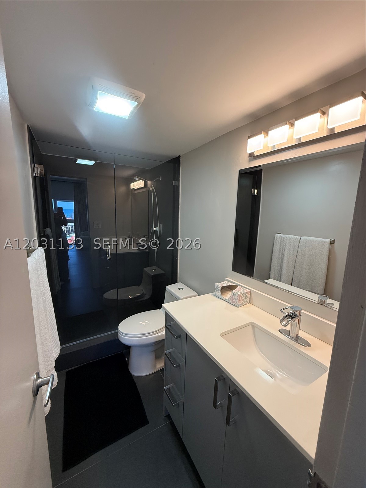 HARBOUR HOUSE - Residential Lease