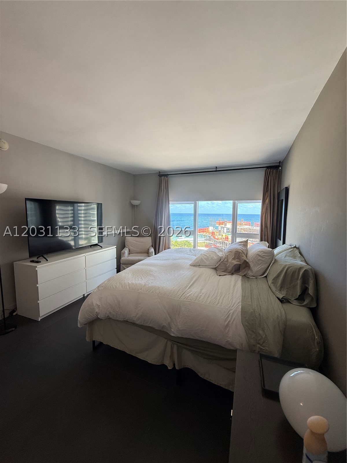 HARBOUR HOUSE - Residential Lease