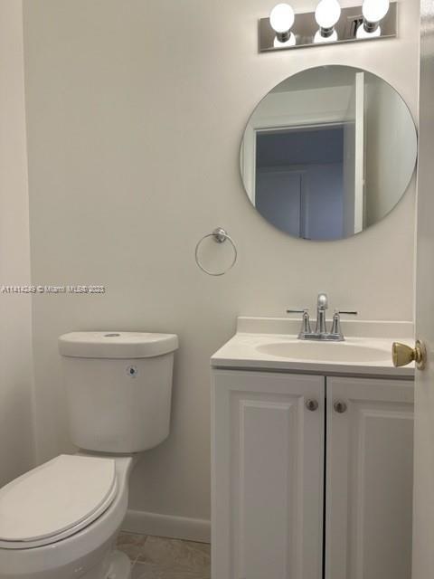 KEN-DADE CONDO - Residential