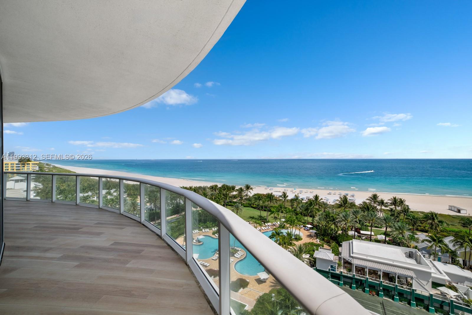 CONTINUUM ON SOUTH BEACH - Residential