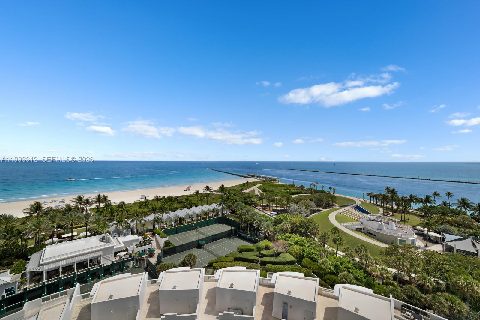 CONTINUUM ON SOUTH BEACH - Residential