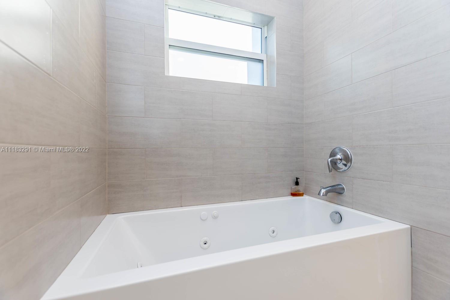 2873-2875 SW 33 CT CONDO - Residential Lease