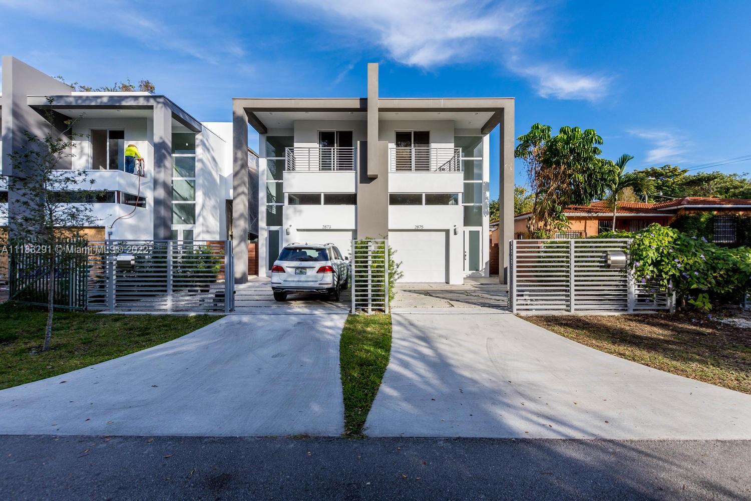 2873-2875 SW 33 CT CONDO - Residential Lease