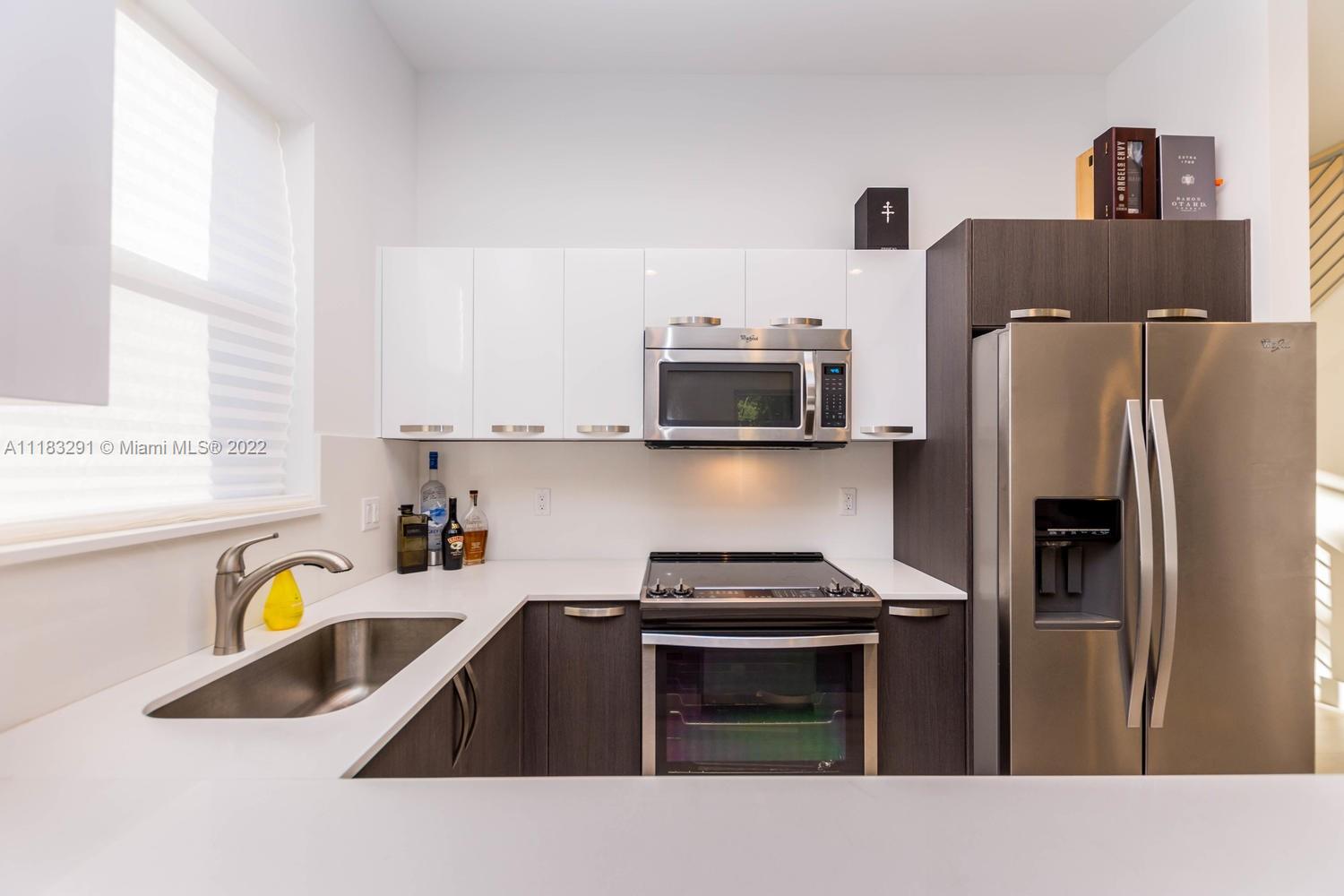 2873-2875 SW 33 CT CONDO - Residential Lease