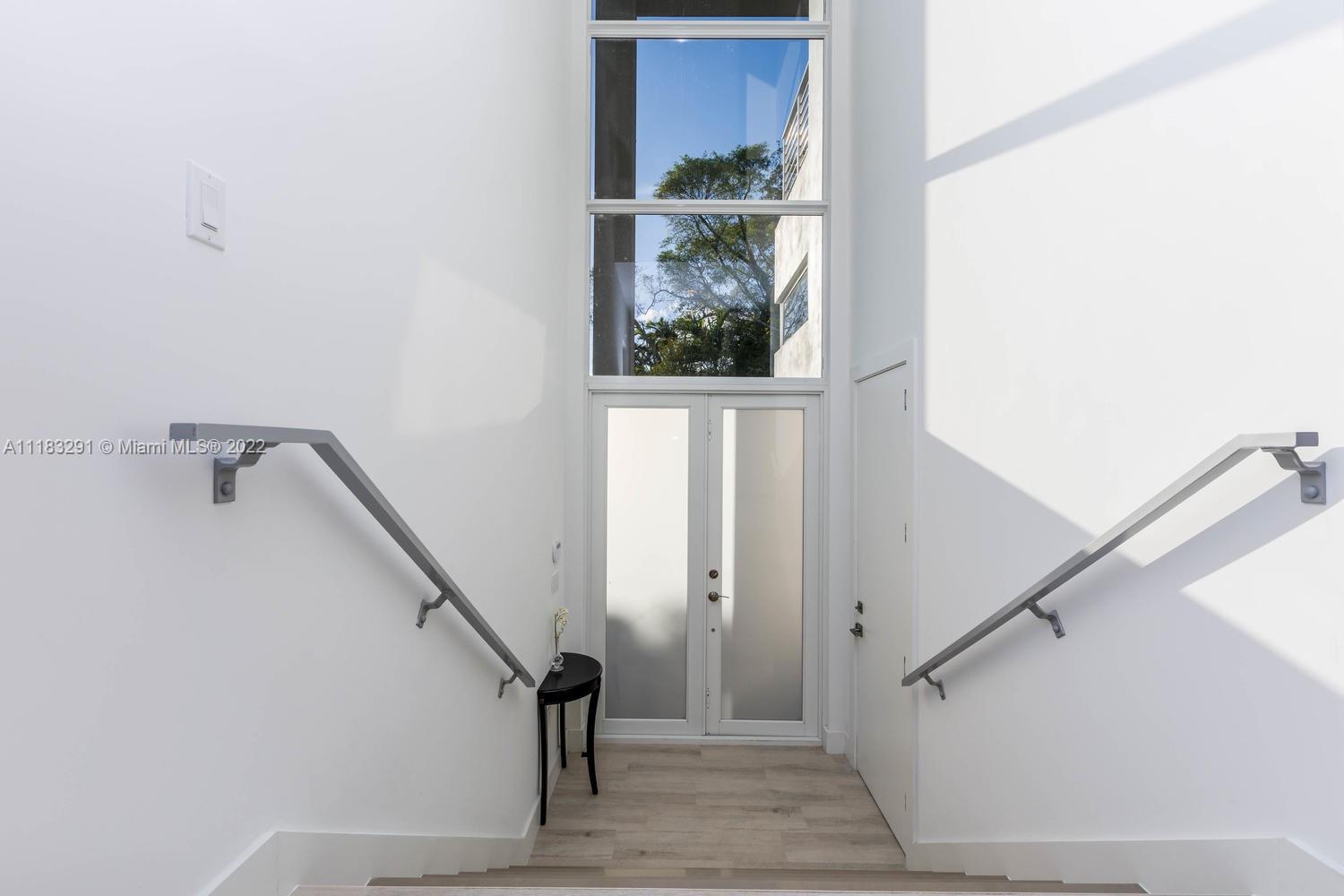 2873-2875 SW 33 CT CONDO - Residential Lease