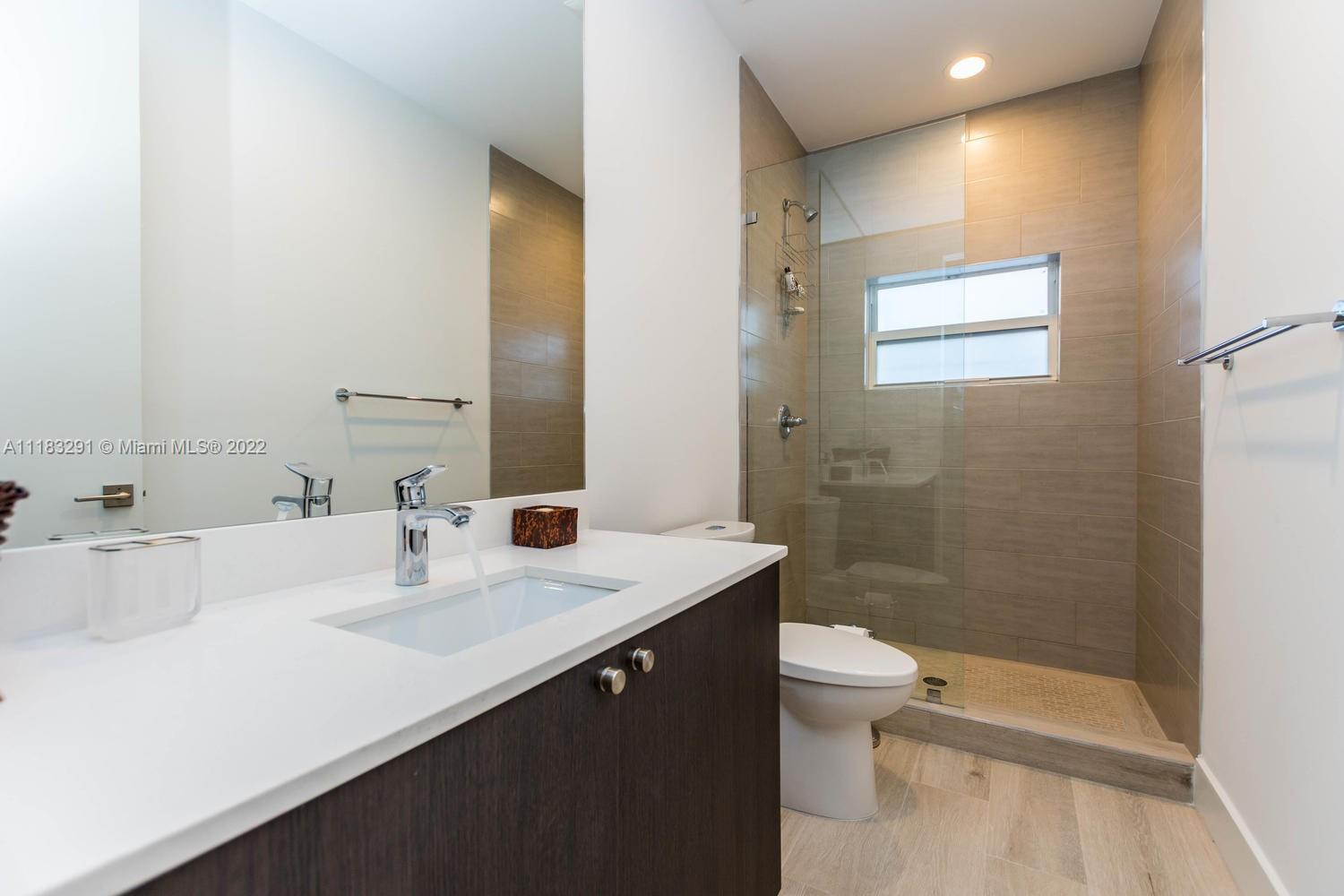 2873-2875 SW 33 CT CONDO - Residential Lease