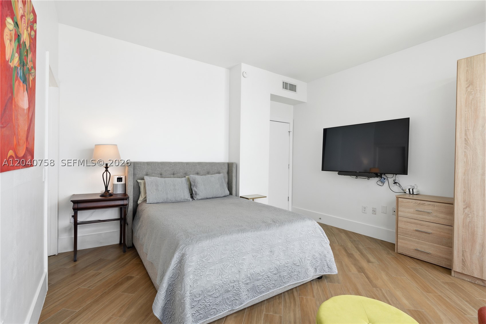 OCEANIA IV CONDO - Residential